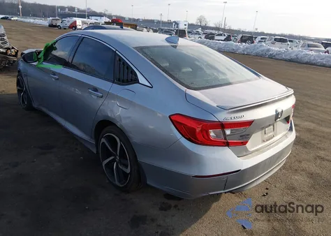 2018 Honda Accord Sport z USA, uszkodzony, nr VIN 1HGCV1F34JA111296